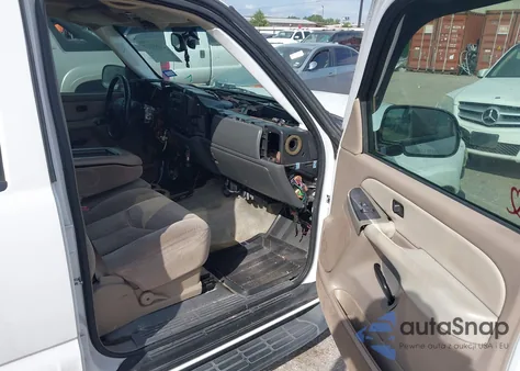 2005 Chevrolet Tahoe Lt z USA, uszkodzony, nr VIN 1GNEC13TX5R217560